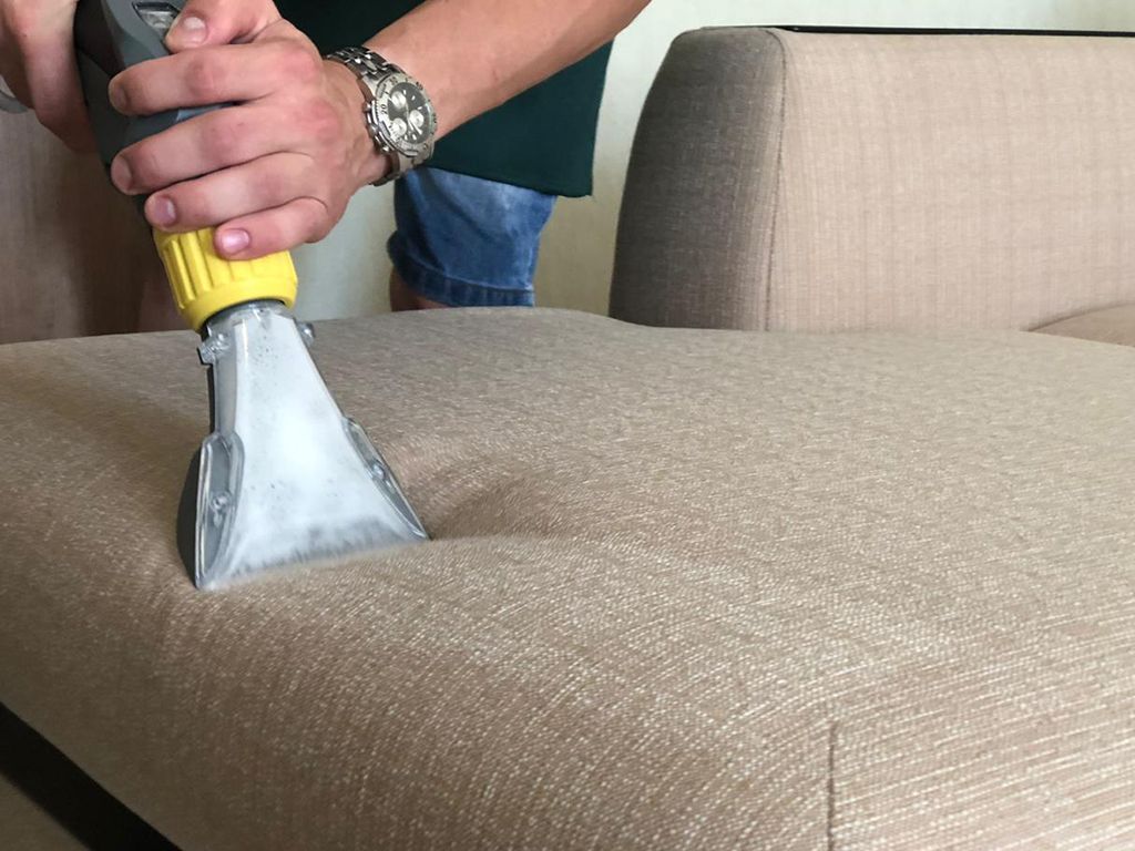 Bayraklı Koltuk Yıkama